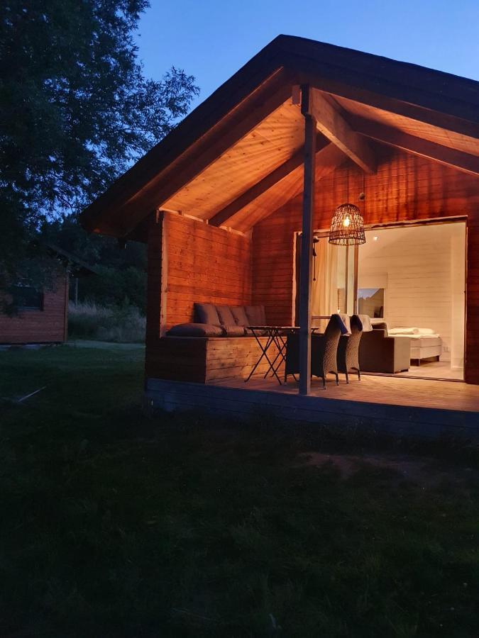 Skogsbäckens stugby AB Villa Tomelilla Exteriör bild