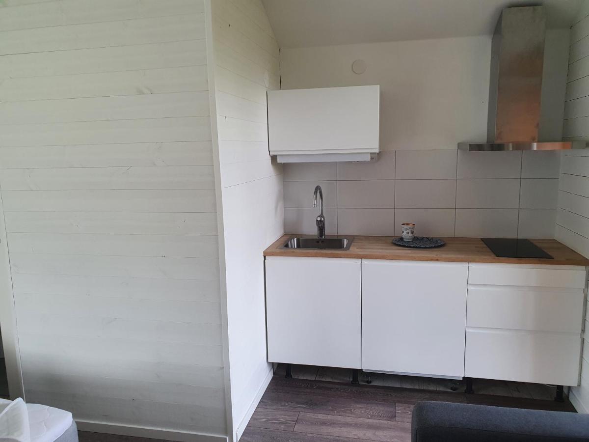 Skogsbäckens stugby AB Villa Tomelilla Exteriör bild