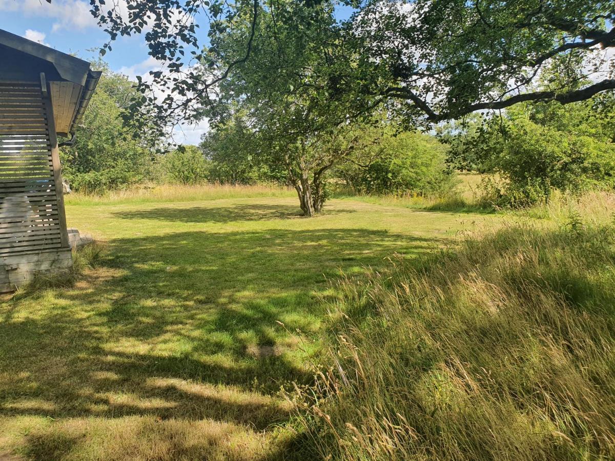 Skogsbäckens stugby AB Villa Tomelilla Exteriör bild